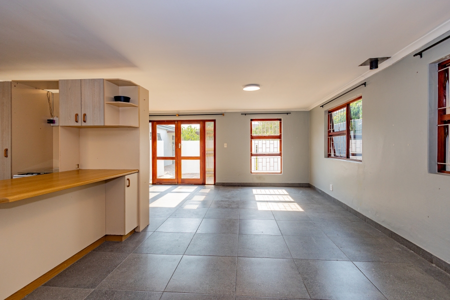 5 Bedroom Property for Sale in De Bron Western Cape